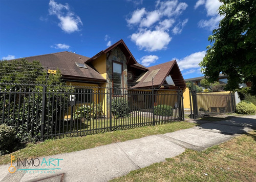 Casa En Venta De 4 Dorm. En Portal De La Frontera