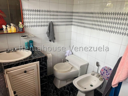 Mr - Casa En Venta En La Alameda, 300 Mt2, 5h, 6b, 5e