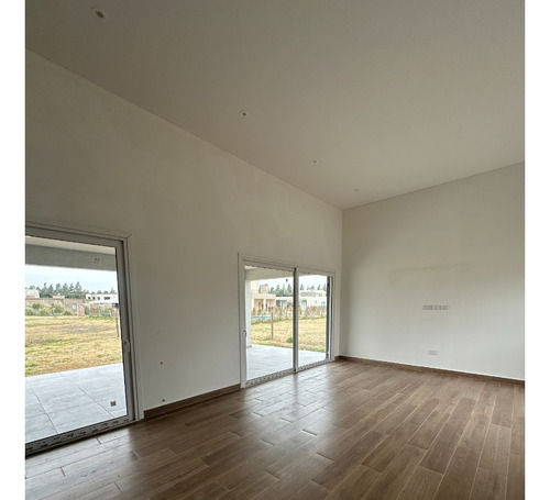 Vendo Casa En Barrio San Felipe Canning