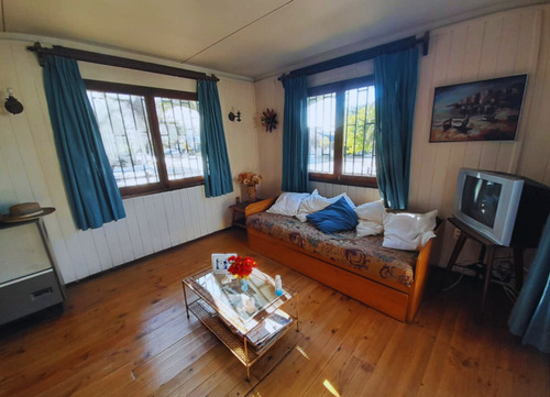Cómoda Casa En El Corazón De Papudo