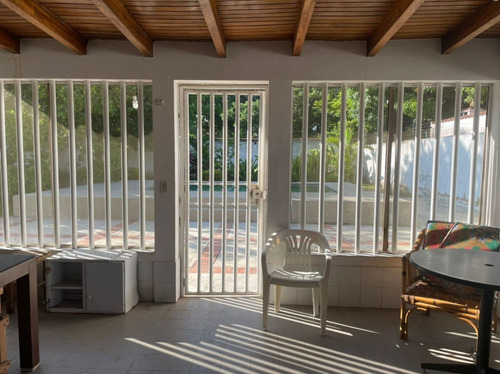 Imagen 15 de 17 de Casa Playera De 200mts Con Piscina Muros Cerco Electrico.mirador.estacionamiento Techado