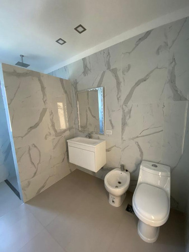 Imagen 10 de 30 de Venta De Casa A Estrenar En B° Los Álamos A Metros Del Acceso Oeste, Luján.
