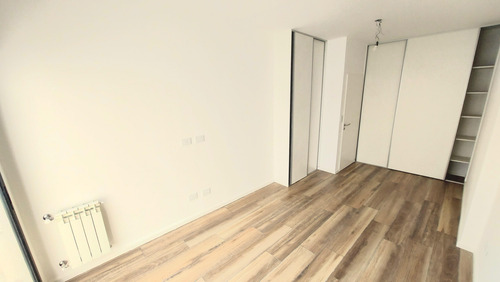 Departamento Ph En Venta En Capital Federal, Buenos Aires, Argentina
