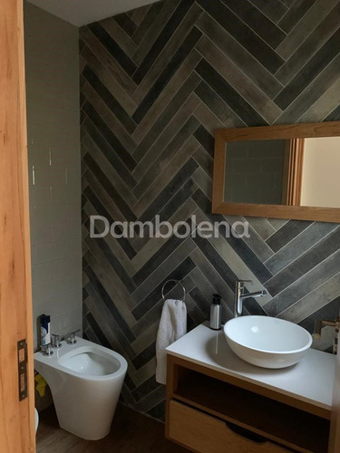 Casa En Venta En Carilo, Costa Atlántica