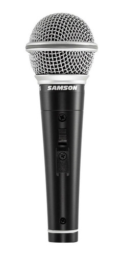 Micrófono Dinámico Samson R21s Con Cable Xlr-plug Y Pipeta