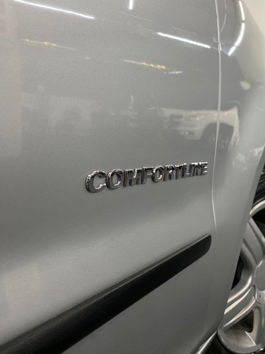 Volkswagen Spacefox 1.6 Comfortline Total Flex 5p (br)