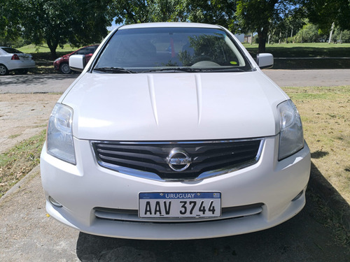 Nissan Sentra 2.0 Sport Road 6vel Mt