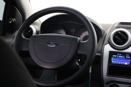 Ford Fiesta FIESTA SED. 1.6 8V FLEX 4P