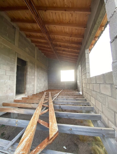 Excelente Propiedad De 3 Has. Construcción A Terminar. Villa Larca, San Luis. Ideal Inversión.