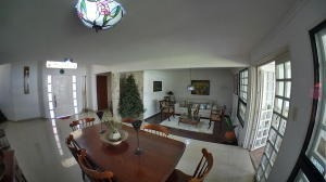 Imagen 2 de 14 de Julio Latouche Vende Casa Urb. Guataparo. Valencia. 21-13919