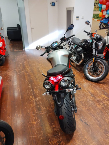 Imagen 10 de 15 de Aprilia Shiver 900 Año 2020