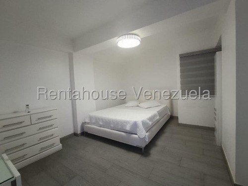 Apartamento En Venta Amoblado Urb San Isidro Maracay 25-13509 Apd