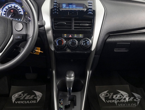 Imagem 6 de 15 de Toyota Yaris 1.3 Xl Aut
