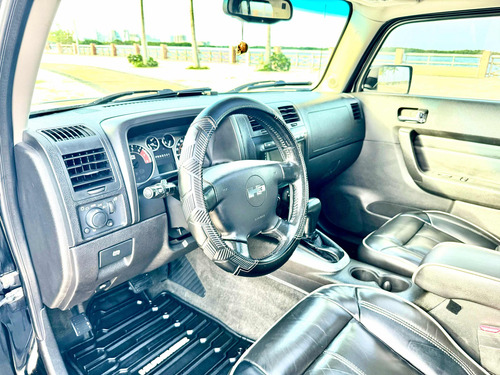 Hummer H3 Adventur 5 Cilindros
