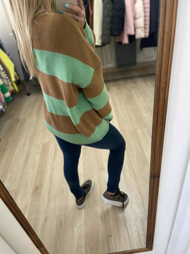 Imagen 4 de 8 de Sweater Rayado Rayas Mujer The Big Shop