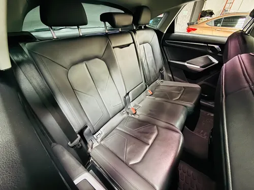 Audi Q3 Select 2022