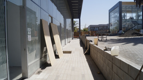 Local 63 Mts2strip C. Doble Altura Zona Comercial Peñalolen