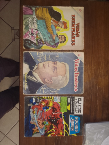 Lote 3 Cómics. Vidas Ejemplares, Vidas Ilustres, Clásicos...