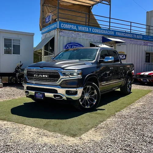 RAM Ram 1500 4p Limited Crew Cab V8/5.7 Aut 4x4 MHEV