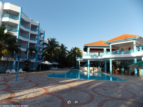 Hotel En Venta De 108 Habitaciones En Barahona Con Playa Rebajado De Oportunidad 