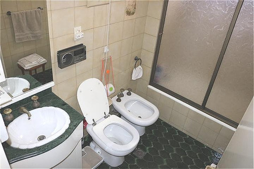 Pergamino 100 Casa De 4 Ambientes Con Dependencia Y Garage Flores