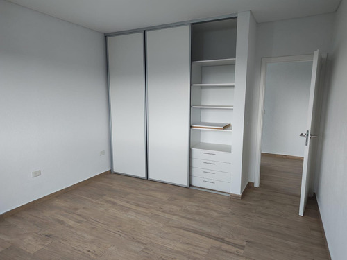 Casa En Venta A Estrenar De Seis Ambientes En Ceibos Puertos Del Lago
