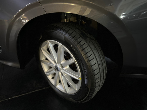 Fiat Cronos 1.3 Drive Cvt