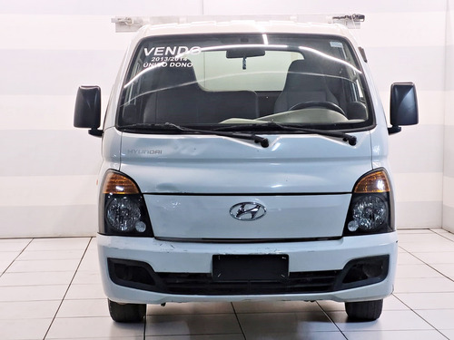 Hyundai HR 2.5 LONGO SEM CAÇAMBA 4X2 16V 130CV TURBO INTERCOOLER DIESEL 2P MANUAL