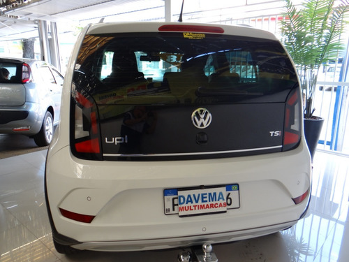 Imagem 3 de 8 de Volkswagen Up! 1.0 12v Tsi E-flex Cross Up! 2018