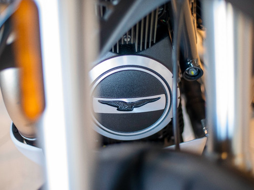 Imagen 17 de 25 de Moto Guzzi V85 Tt Negra Financiación Disponible