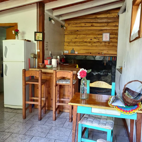 Venta De Propiedad En Epuyén, Chubut 2 Casas En Media Hectarea - Ideal Para Turismo O Inversión