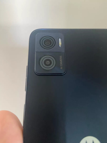 Motorola E22 Dual Sim 128gb Preto 4gb Ram Sem Detalhes 100%. Preto (Usado)