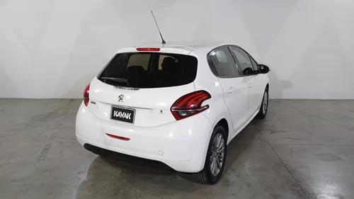 Peugeot 208 1.6 Allure Mt