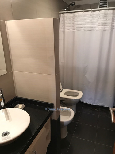 Venta O Alquiler Apartamento/ Oficina 3 Ambientes Carrasco