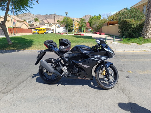 Moto Prácticamente Nueva Con Cambio De Color. Antes Era Azul