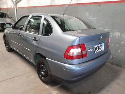 Imagen 14 de 16 de Volkswagen Polo Polo Sd 1.9 Con Aire