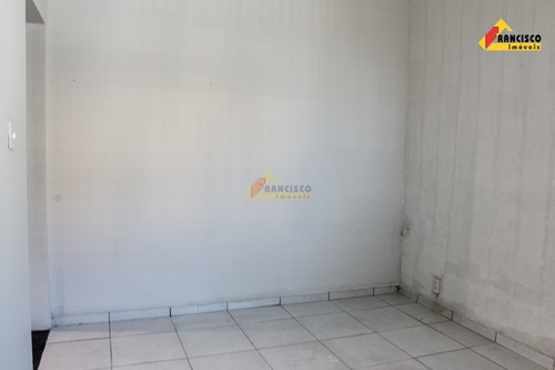Imagem 8 de 20 de Casa Comercial Para Aluguel, 4 Quartos, 1 Vaga, Centro - Divinópolis/mg - 34313