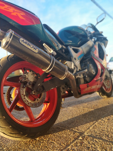 Imagen 10 de 12 de Honda Cbr 900