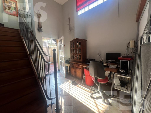 Casa En Haedo