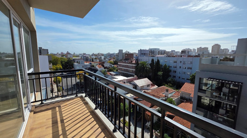 Venta De Pozo: Pisos De 4 Ambientes Con Cochera Y Baulera. Zona Güemes.
