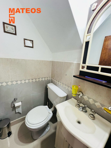 Venta Triplex En Mar Del Tuyu 83 E/ 5 Y 6 Uf : 2