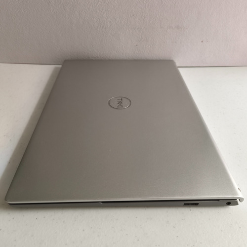 Laptop Dell Inspiron 5310 Core I5 11th , 8gb Ram Y 256gb Ssd Gris (Usado)
