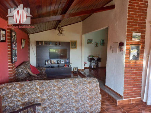 Imagem 11 de 30 de Chácara Deslumbrante Com 3 Dormitórios, Piscina, Edícula, Campinho, Bem Localizada, À Venda, 5000 M² Por R$ 580.000 - Rural - Tuiuti/sp - Ch1008