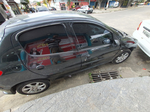 Peugeot 206 2006 1.6 16v Feline Flex 5p