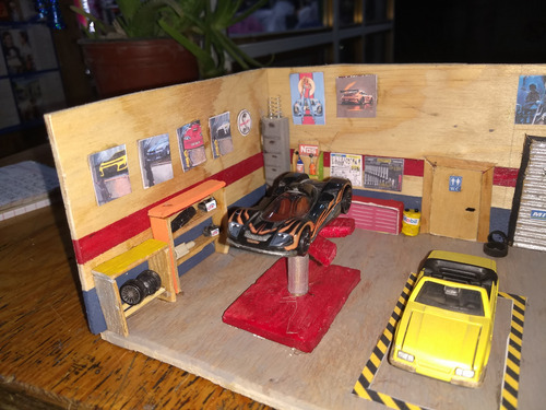 Diorama P/autos Hot Whells Esc: 1/64, Garage Con Accesorios (Usado)