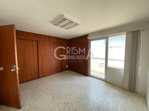 Oficinas En Renta En Col. Jardines