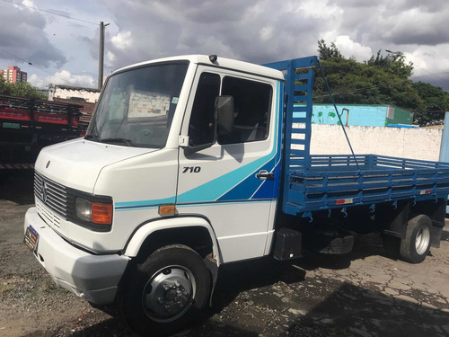 Mb 710 Carroceria