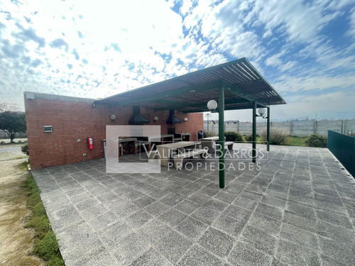 Departamento Amoblado En Arriendo