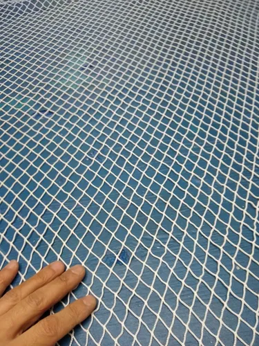Red Anti Escombros 1,3mm Rombos 2x2cm En Paños De 304m2 Blanco