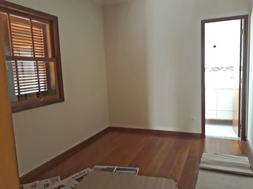 Sobrado-210m² ,4 Dorm(2 Suítes),3 Vagas-jd Peri Peri - Fl45